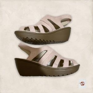 Sketchers Tan Wedge Sandals Size 8